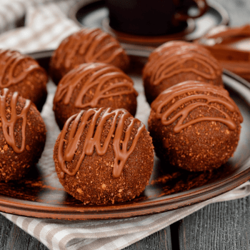 Curso Docinhos, Bombons e Trufas  08/11/24 13h30 às 17h